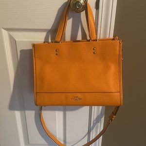 Coach Leather orange Dempsey~ like new, great shape, summer ready 🧡